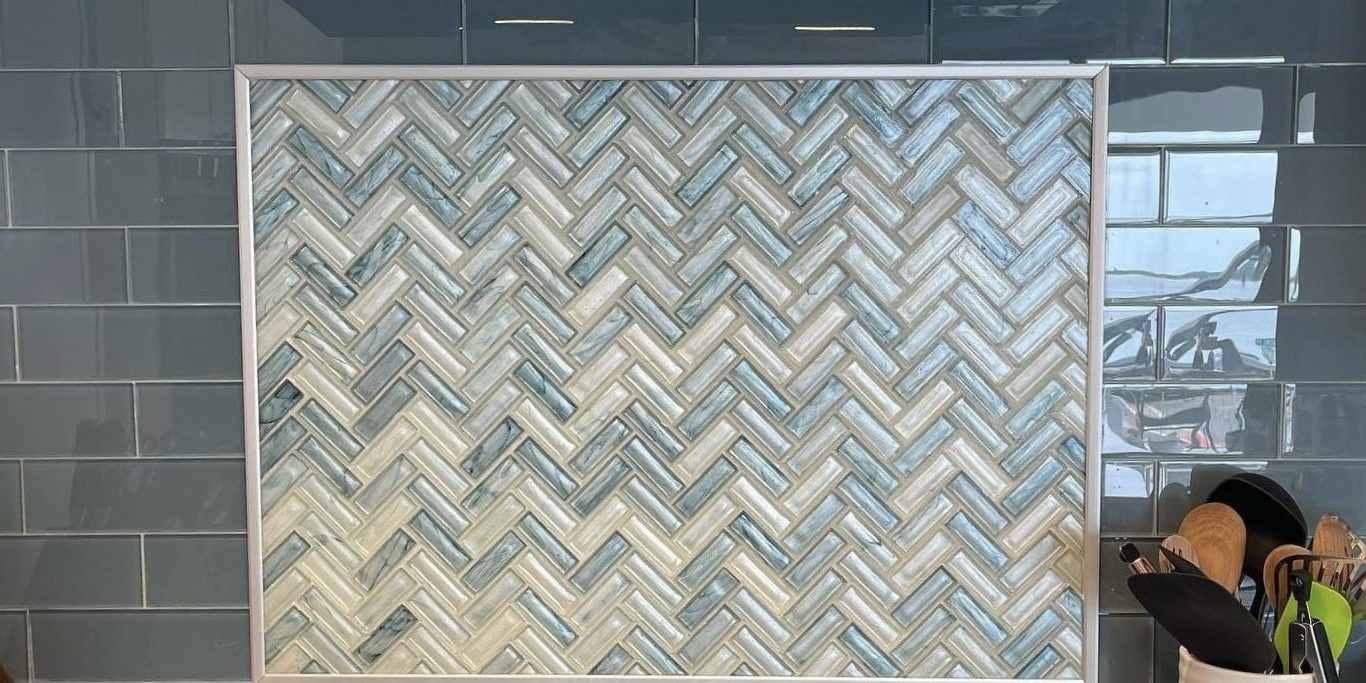 kasco-tile-herringbone-e1729614411794-panorama-89b1ff876f86964e90757c0159fc5823-5eb1bdf33fa04 2